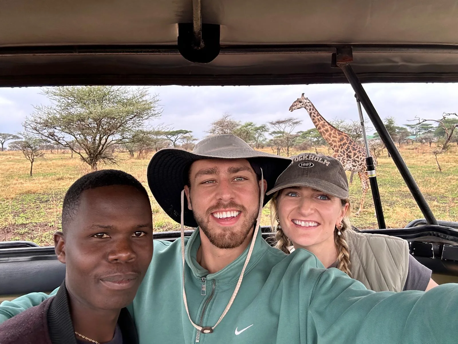 The Best 4-Day Serengeti, Ngorongoro and Kilimanjaro Hike